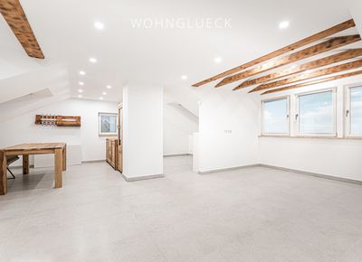 TRAUMWOHNUNG IN HAUNSTETTEN: 2,5-ZIMMER-WOHNUNG MIT GARAGE