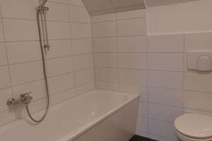 Schöne 3 Zimmer Wohnung in ruhiger Lage sucht neue Mieter! – Heinz-Bongartz-Str. 10, 1239 Lockwitz, Dresden – Vorschaubild 3