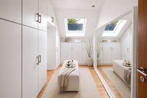 Heute erwerben, morgen selbst nutzen: Vermietete 4,5-Zimmer-Dachgeschosswohnung mit Balkon – Die vollständige Adresse der Immobilie erhältst du vom Anbieter., 42929 Wermelskirchen – Vorschaubild 27