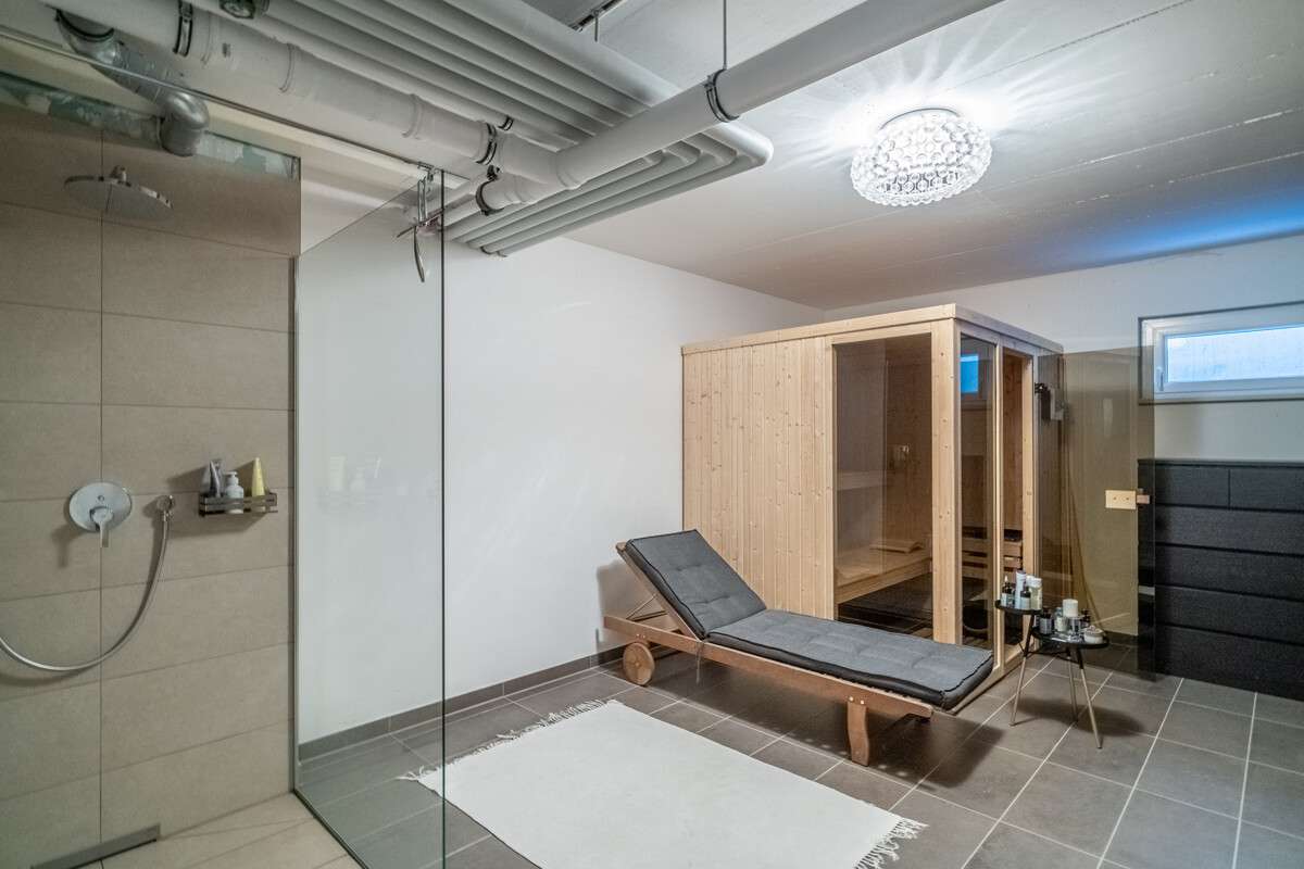 Immobilie in Schondorf am Ammersee - Traumhaftes Reiheneckhaus der Extraklasse mit Pool in Schondorf am Ammersee - Bild 6