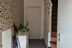 Seltene Gelegenheit in Rheinnähe: freies Zweifamilienhaus mit großem Grundstück in grüner Oase – Die vollständige Adresse der Immobilie erhältst du vom Anbieter., 47226 Hochemmerich, Duisburg – Vorschaubild 5