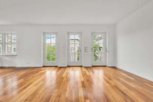 Exklusive Loftetage mit historischem Flair und über 388 m² Wohnfläche! – Die vollständige Adresse der Immobilie erhältst du vom Anbieter., 10249 Friedrichshain, Berlin – Vorschaubild 28