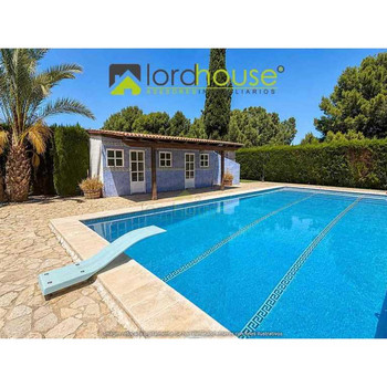 1542. Chalet mit Pool in Camino de Vera, Lorca