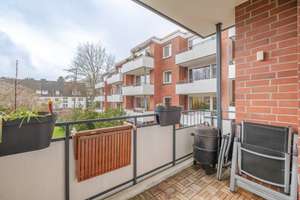 Kapitalanlage mit drei Zimmern, Balkon und TG-Stellplatz in Rissen | GLADIGAU – Die vollständige Adresse der Immobilie erhältst du vom Anbieter., 22559 Rissen, Hamburg – Vorschaubild 4