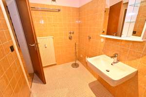 3 ZKB-Wohnung mit Loggia, EBK - optional TG-Stellplatz - schöne Lage, Augsburg-Hochzoll – Herzogstandstraße 28, 86163 Hochzoll-Nord, Augsburg – Vorschaubild 21