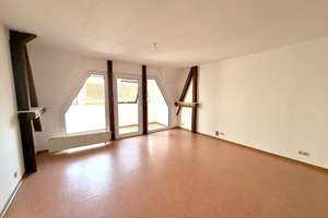 Charmante 4-Raum-Dachgeschosswohnung mit Loggia und sichtbaren Balken in Stadtfeld Ost – Schenkendorfstr. 9 , 39108 Stadtfeld Ost, Magdeburg – Vorschaubild 2