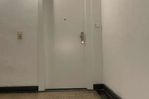 Sanierte 1 - Zimmer, Wohnküche, Diele und Dusch-Bad in unmittelbarer Nähe zum Rhein – Die vollständige Adresse der Immobilie erhältst du vom Anbieter., 40545 Oberkassel, Düsseldorf – Vorschaubild 9