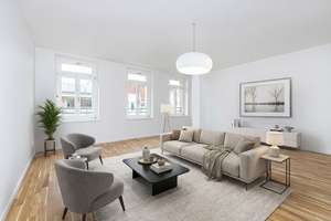 Großzügige 3-Zimmer-Dachgeschosswohnung im Denkmalbschutz-Altbau