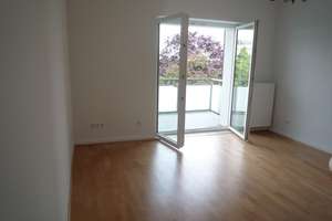 Schöne helle Single-Wohnung, großer Balkon mit Blick ins Grüne; gute Verkehrsanbindungen! – Die vollständige Adresse der Immobilie erhältst du vom Anbieter., 40470 Mörsenbroich, Düsseldorf – Vorschaubild 3