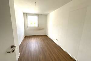 Gut geschnittene 4-Zimmer-Wohnung in Fürth – Lange Straße 76, 90762 Stadtpark, Stadtgrenze, Fürth – Vorschaubild 6