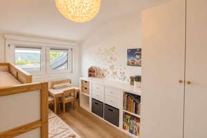 Helle Dachgeschosswohnung mit Balkon in zentraler Lage von Much – Die vollständige Adresse der Immobilie erhältst du vom Anbieter., 53804 Much – Vorschaubild 9