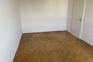 2 Raum Wohnung mit Balkon, Abstellraum, Einbauküche und Stellplatz in schöner Wohnlage zu vermieten – Tannenstraße 19, 9113 Schloßchemnitz, Chemnitz – Vorschaubild 10
