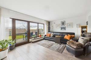 Feldrand-Idylle trifft Stadtnähe – Ihr Traumhaus zum Wohlfühlen – Die vollständige Adresse der Immobilie erhältst du vom Anbieter., 90427 Boxdorf, Nürnberg – Vorschaubild 3