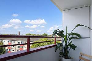 Schöne 1 Zi. Wohnung mit Balkon in Fürstenried (U3) - provisionsfrei – Engadiner Straße 52, 81475 Fürstenried-West, München – Vorschaubild 2
