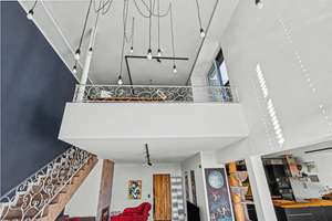 Skyline-Feeling inklusive - Besonderes Wohnen über den Dächern von Hamburg-Poppenbüttel – Die vollständige Adresse der Immobilie erhältst du vom Anbieter., 22391 Poppenbüttel, Hamburg – Vorschaubild 13