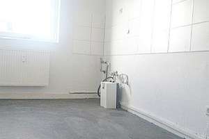 + 3 Zimmer mit Ausblick + – Brahmsstr. 4, 38226 Lebenstedt, Salzgitter – Vorschaubild 4