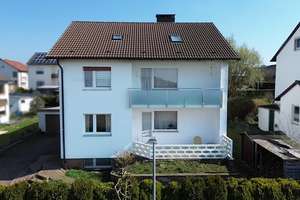 Schönes Zweifamilienhaus direkt am Feldrand in Vollmarshausen. Leben & glücklich sein in Lohfelden! – Die vollständige Adresse der Immobilie erhältst du vom Anbieter., 34253 Lohfelden – Vorschaubild 5