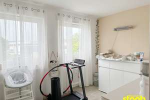 Gepflegte 3-Zimmer-Wohnung mit Balkon, Garage, Keller & ausgebautem Dachzimmer in Leider – Die vollständige Adresse der Immobilie erhältst du vom Anbieter., 63741 Leider, Aschaffenburg – Vorschaubild 7