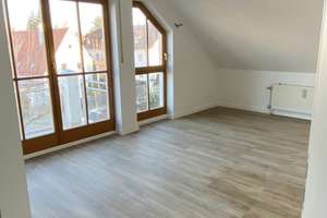 Modernisierte 2-Zimmer-Wohnung mit großem Balkon, EBK und Gartenmitbenutzung in München-Waldperlach – Eulenspiegelstraße 58, 81739 Waldperlach, München – Vorschaubild 8
