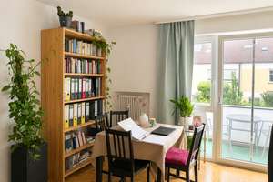 Charmante 2-ZKB im begehrten Westen! – Balkon zum ruhigen Innenhof – Giselastraße 13, 93049 Westenviertel, Regensburg – Vorschaubild 9