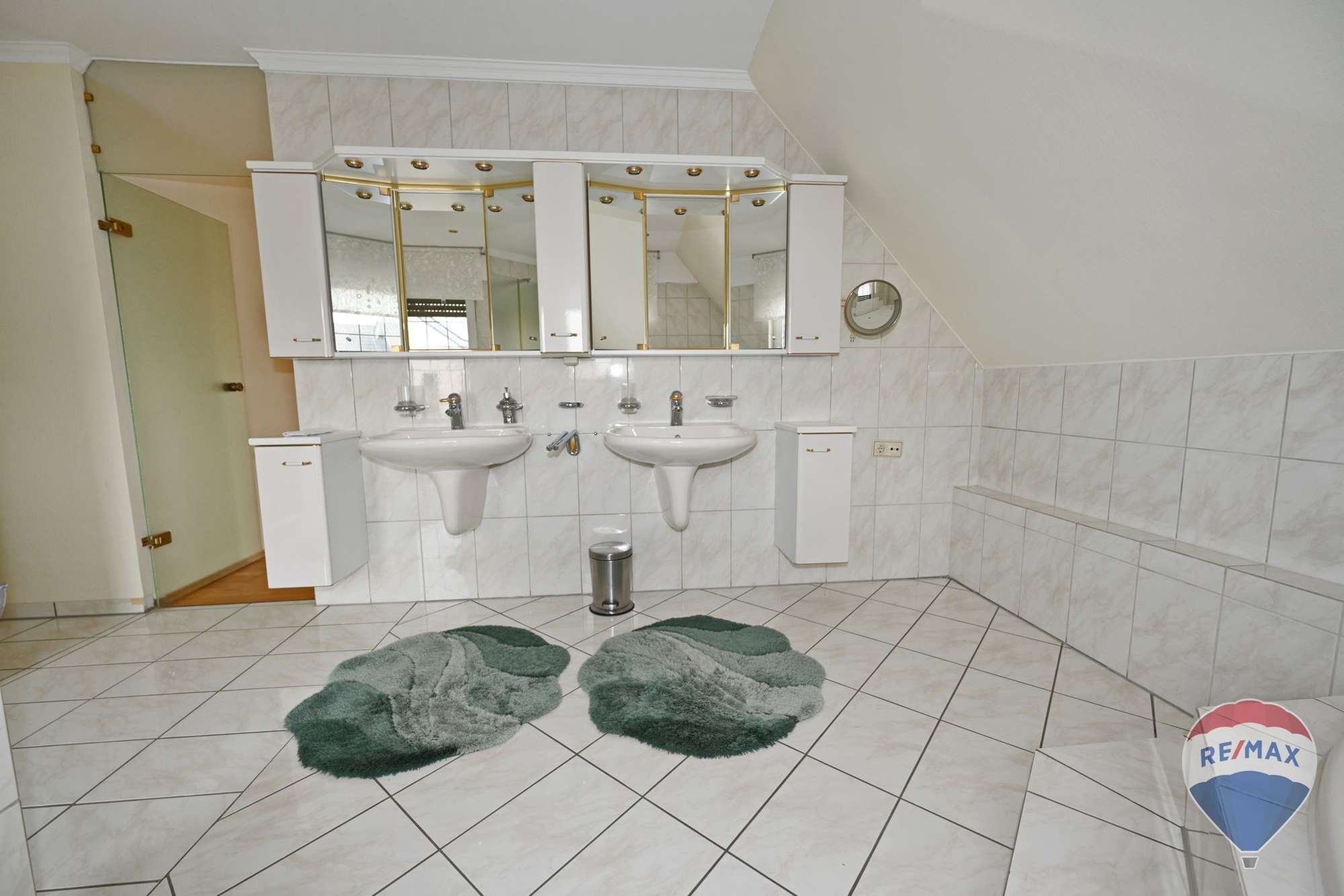 Immobilie in Uedem - Gepflegtes Einfamilienhaus mit Sommergarten, Vollkeller und großzügigem Grundstück in Uedem! - Bild 21