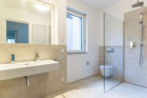 NEU *Paul & Partner* URBANER LUXUS IN BESTER INNENSTADTLAGE! – Die vollständige Adresse der Immobilie erhältst du vom Anbieter., 65183 Mitte, Wiesbaden – Vorschaubild 18