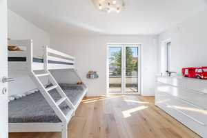 Sonniger Familientraum mit exklusiver Ausstattung * Kamin * Südwestausrichtung * Wärmepumpe BJ 2021 – Fürstenfeldbruck (Kreis) – Vorschaubild 19