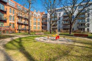 Barrierefreie 3-Raum-Wohnung mit 2 Bädern in saniertem Altbaukomplex am Schlosspark Charlottenburg – Die vollständige Adresse der Immobilie erhältst du vom Anbieter., 14059 Charlottenburg, Berlin – Vorschaubild 10