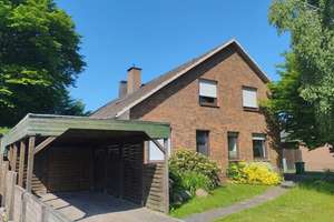 Wohnhaus mit Einliegerwohnung in sehr guter, ruhiger Wohnlage in Wesseln