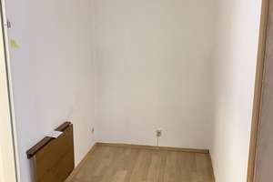 Helle 2-ZKB Whg. mit sonniger gr. Terrasse und toller EBK! – 93053 Kasernenviertel, Regensburg – Vorschaubild 4