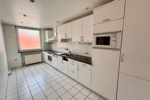 Sofort bezugsfrei: 200m² Maisonettewohnung mit Doppelgarage am Hofgarten (D-Pempelfort) – Die vollständige Adresse der Immobilie erhältst du vom Anbieter., 40479 Pempelfort, Düsseldorf – Vorschaubild 17