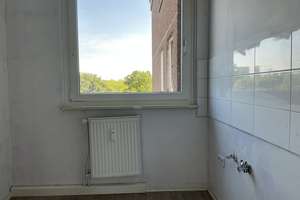 Auf gute Nachbarschaft: praktische 3-Zimmer-Wohnung mit Balkon! – Philosophenweg 39, 45279 Freisenbruch, Essen – Vorschaubild 7