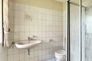 Ansprechendes Einfamilienhaus mit schönem Panoramausblick in guter Wohnlage – Schaumburg (Kreis) – Vorschaubild 11