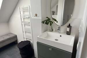 3 Zimmer mit XXL Dachterrasse und Balkon mit Blick auf Senkelbach – Heinrich-von-Buz Str. 0, 86153 Rechts der Wertach, Augsburg – Vorschaubild 4