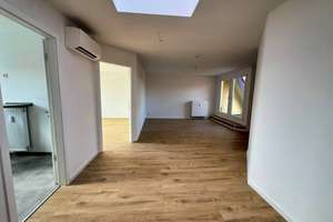 Großzügige Altbauwohnung mit Klimaanlage & Fußbodenheizung  – Hegelstraße 26, 39104 Altstadt, Magdeburg – Vorschaubild 3
