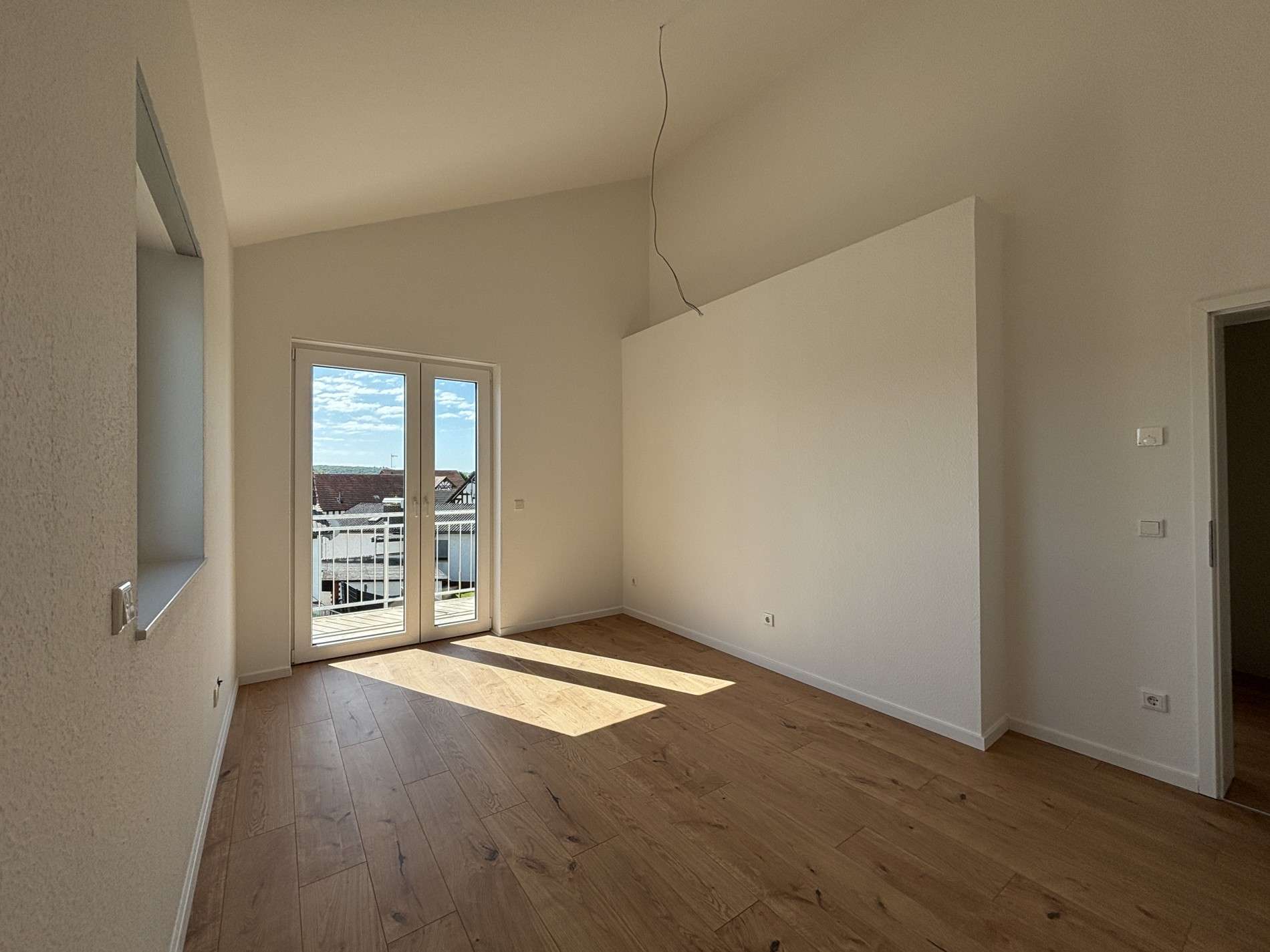 Immobilie in Weimar (Lahn) - Doppelhaushälfte mit Wohlfühlfaktor in Weimar-Niederwalgern! - Bild 7