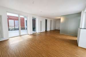 Bezugsfreie, hochwertige ausgestattete 2-Zimmer-Wohnung mit Terrasse und Balkon in Aachen!
