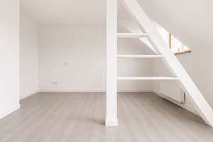 ERSTBEZUG! 4 Räume im Lutherviertel /// Traumhafte Maisonette-Wohnung – Senefelderstraße 11, 9126 Lutherviertel, Chemnitz – Vorschaubild 2