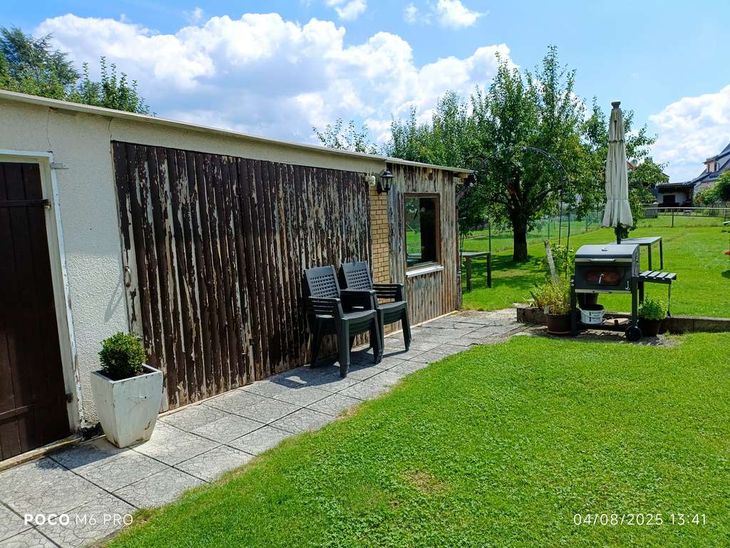 Immobilie in Espenau - Gepflegtes Reihenhaus mit 10 Zimmern und für große Familie Garage in Espenau - Bild 3