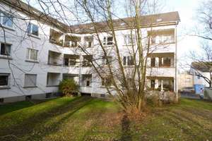 Achtung! Tolle 2-Zimmer-Wohnung mit Balkon inkl. Boden und Tapeten! – Altenbochumer Str. 58, 44803 Altenbochum, Bochum – Vorschaubild 2
