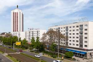Seniorenfreundliche 2-Raum-Wohnung mit Dusche und Aufzug – Georgiring 9, 4103 Zentrum-Ost, Leipzig – Vorschaubild 1