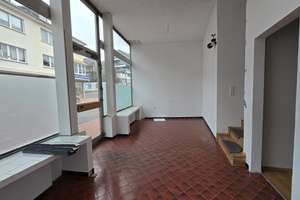 Vielseitiges Haus für Wohnen und Arbeiten im Herzen der Stadt – Die vollständige Adresse der Immobilie erhältst du vom Anbieter., 36266 Heringen (Werra) – Vorschaubild 3