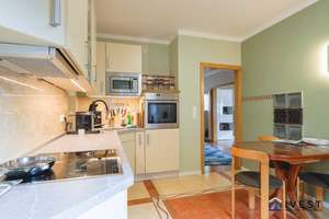 Saniertes Einfamilienhaus mit Wohlfühlfaktor in Lübeck: Sauna, Kachelofen und Garten – Die vollständige Adresse der Immobilie erhältst du vom Anbieter., 23569 Kücknitz, Lübeck – Vorschaubild 11