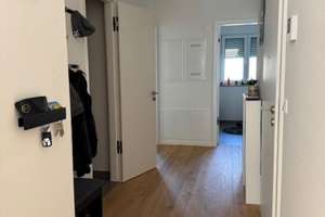 Elegante und neuwertige 3-Zimmer-Wohnung mit EBK und herrlichem Balkon - mietfrei ab 1.7.2026 – Die vollständige Adresse der Immobilie erhältst du vom Anbieter., 81479 Solln, München – Vorschaubild 11