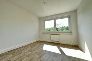 Ihr neues Familiennest: Balkon mit Parkblick, helle Räume, naturnahe Lage – Am Stadtpark 6, 9120 Helbersdorf, Chemnitz – Vorschaubild 4