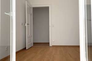Frisch sanierte 1-Zimmer-Wohnung mit Balkon ab sofort zu vermieten – Die vollständige Adresse der Immobilie erhältst du vom Anbieter., 68169 Neckarstadt-West, Mannheim – Vorschaubild 2