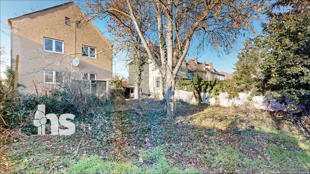 Immobilie in Halle (Saale) - PROVISIONSFREI: Einfamilienhaus in Halle (Saale) mit solider Substanz & Entwicklungspotenzial - Bild 0