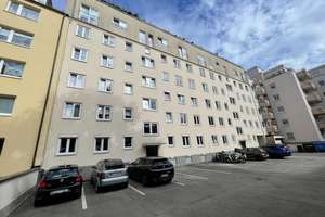 freie 3-Zimmer-Hochparterre-Wohnung in Ober-Giesing mit sehr schönem Grundriss – Heimgartenstr. 4, 81539 Obergiesing, München – Vorschaubild 3
