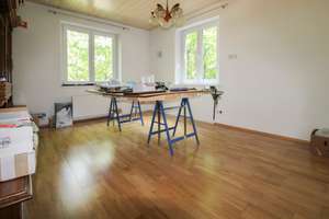 Einfamilienhaus mit Einliegerwohnung und sehr großem Grundstück – Die vollständige Adresse der Immobilie erhältst du vom Anbieter., 72458 Albstadt – Vorschaubild 4