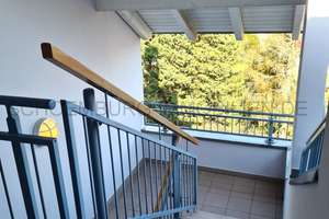 VIDEO * NEUBAU * frisch renoviert * LIFT. BALKON. neues LAMINAT. amerikan. Küche. DUSCHE. TIEFGARAGE – Lindenpark 5, 4178 Burghausen-Rückmarsdorf, Leipzig – Vorschaubild 4